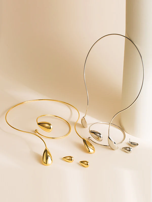 4 Pcs Geometric Bracelet Accessories + Drop Earrings + Necklaces Accessories - Image 3