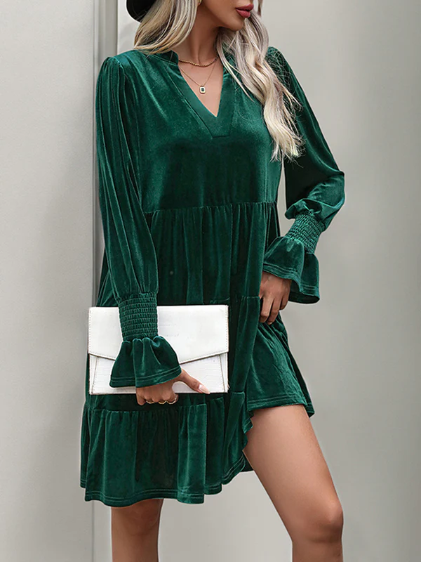 A-Line Long Sleeves Pleated Solid Color Velvet V-Neck Mini Dresses - Image 13