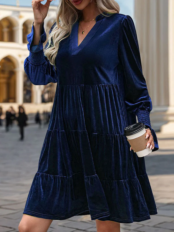 A-Line Long Sleeves Pleated Solid Color Velvet V-Neck Mini Dresses - Image 16