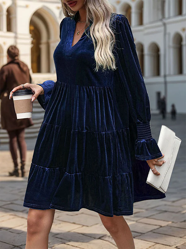 A-Line Long Sleeves Pleated Solid Color Velvet V-Neck Mini Dresses - Image 17