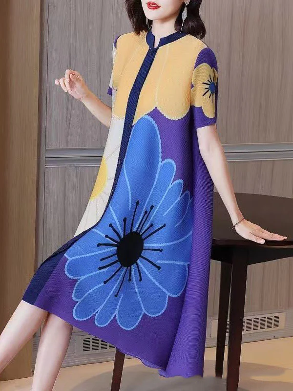 A-Line Loose Buttoned Flower Print Pleated Round-Neck Midi Dresses - Image 4