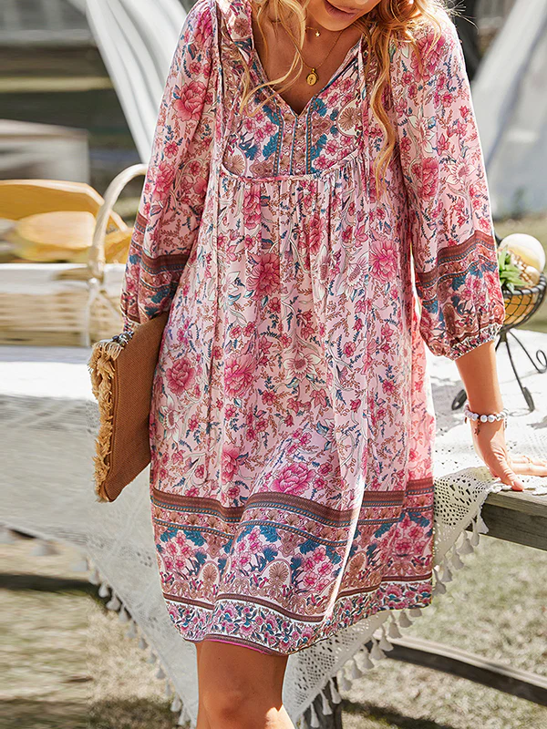 A-Line Loose Contrast Color Flower Print Pleated V-Neck Mini Dresses - Image 10