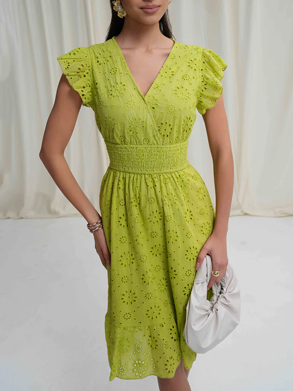A-Line Loose Elasticity Hollow Pleated Solid Color V-Neck Mini Dresses - Image 8