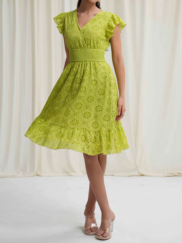 A-Line Loose Elasticity Hollow Pleated Solid Color V-Neck Mini Dresses - Image 9