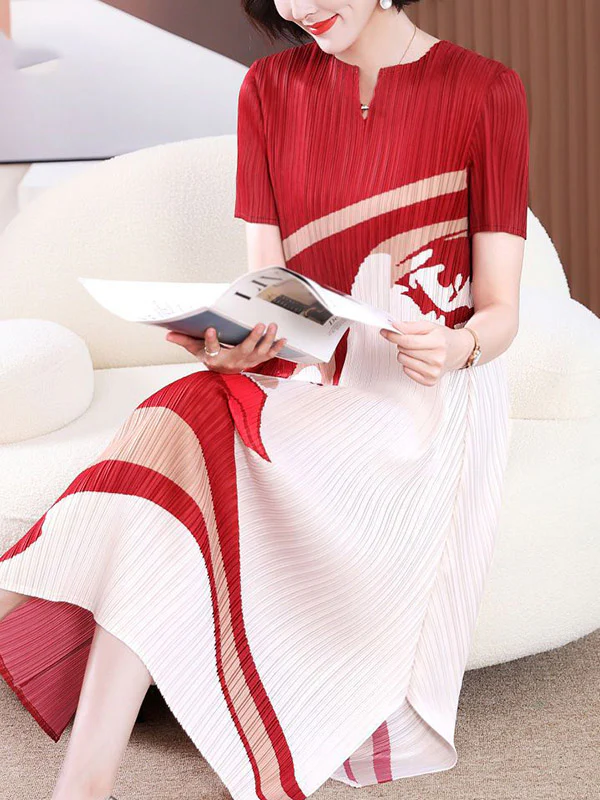 A-Line Loose Figure Pleated V-Neck Midi Dresses - Image 2