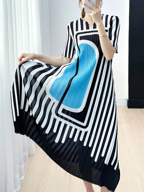 A-Line Loose Pleated Printed V-Neck Midi Dresses - Image 5
