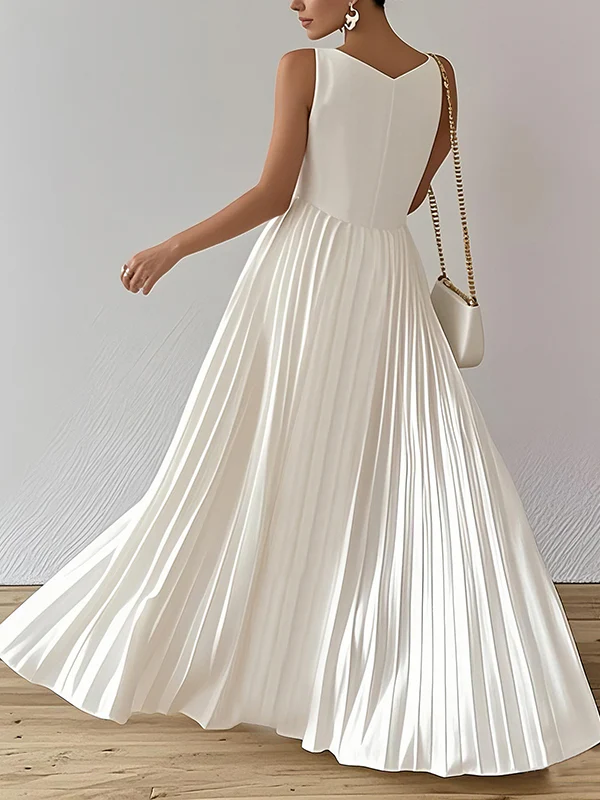 A-Line Loose Pleated Solid Color V-Neck Maxi Dresses - Image 2