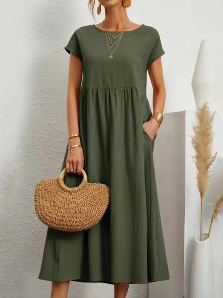 A-Line Plus Size Pleated Pockets Solid Color Round-Neck Midi Dresses