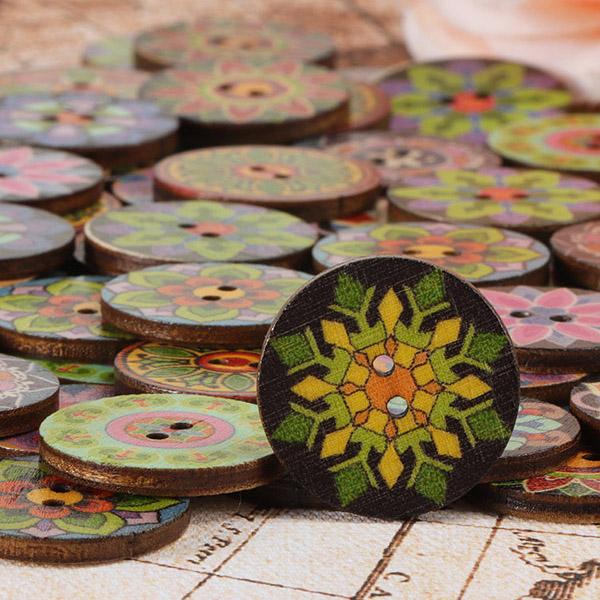 About 100Pcs Multi-Color Printed Round Buttons - Image 3