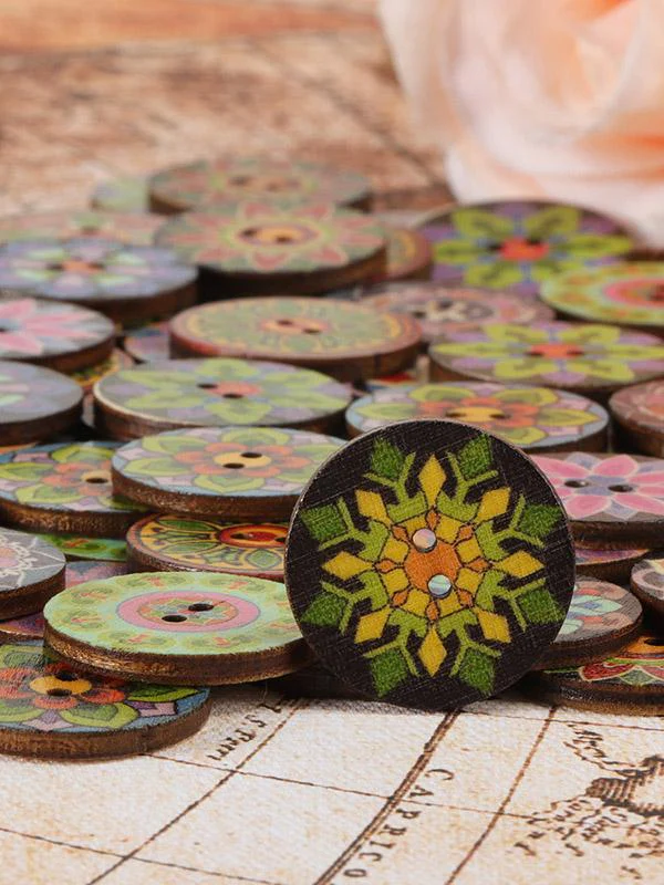 About 100Pcs Multi-Color Printed Round Buttons - Image 7
