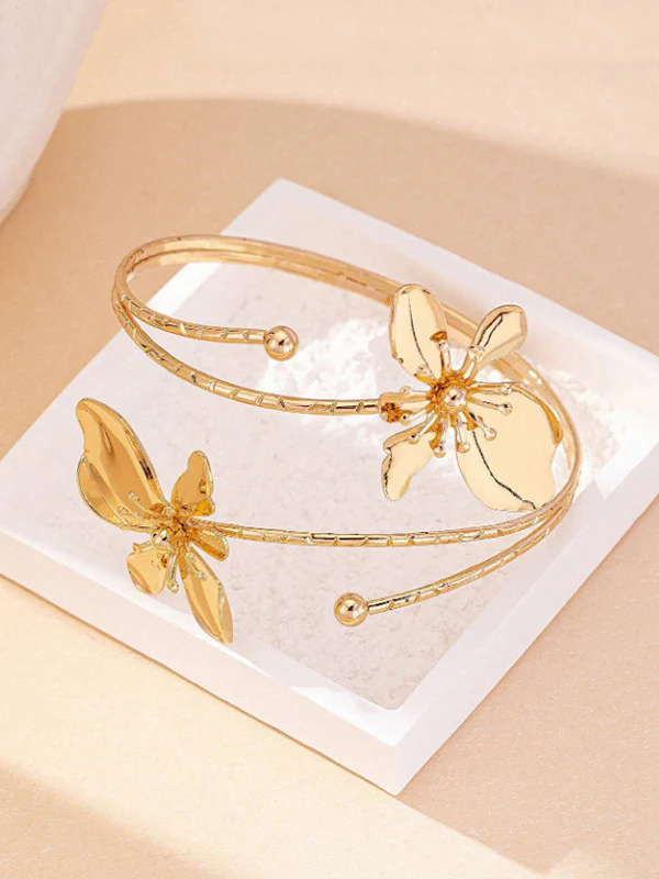 Adjustable Flower Shape Hollow Armlet Accessories - Image 14