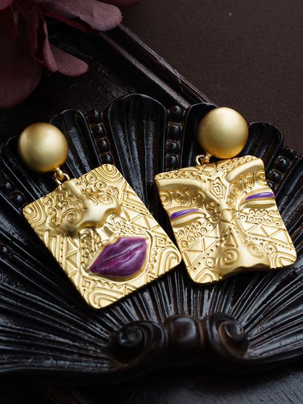 Asymmetric Embossed Earrings Accessories - Image 2