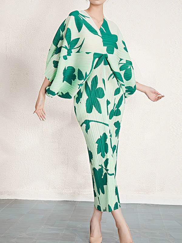 Batwing Sleeves Loose Pleated Printed V-Neck Midi Dresses - Image 12