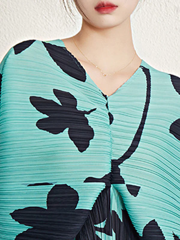 Batwing Sleeves Loose Pleated Printed V-Neck Midi Dresses - Image 17