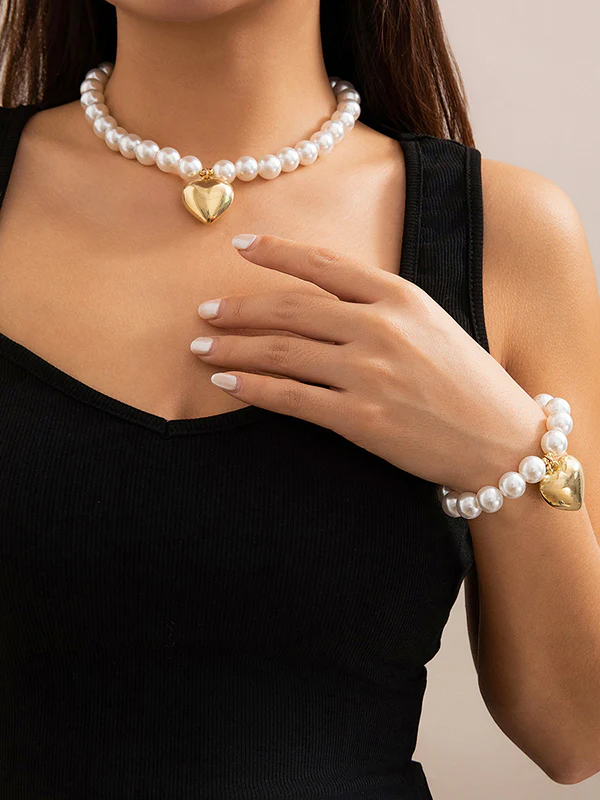Beaded Heart Shape Shiny Bracelet Accessories + Dainty Necklaces Accessories - Image 8
