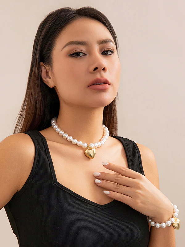 Beaded Heart Shape Shiny Bracelet Accessories + Dainty Necklaces Accessories - Image 9