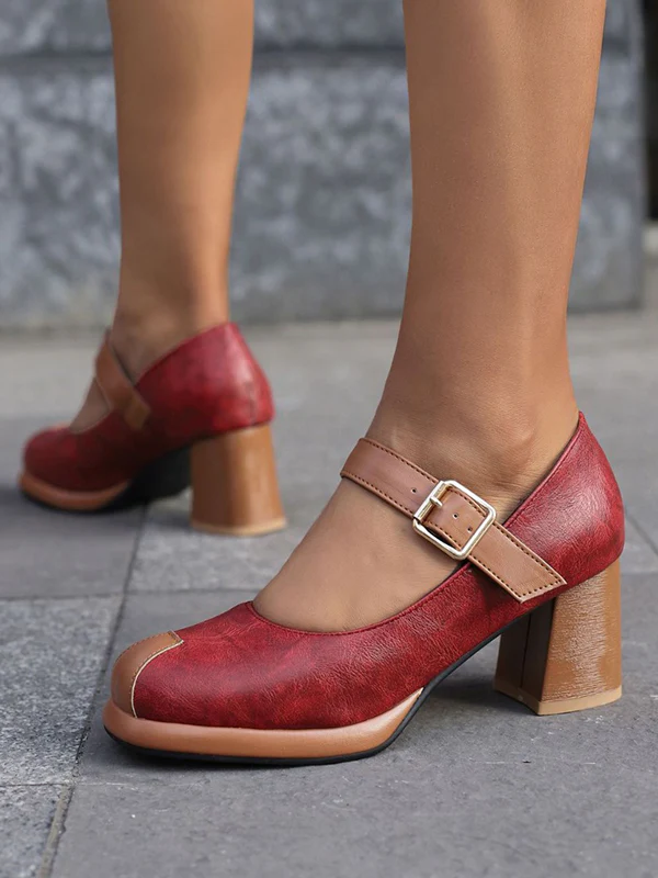 Belt Buckle Hollow Round-Toe Shallow Cut Split-Joint Pumps - Image 2
