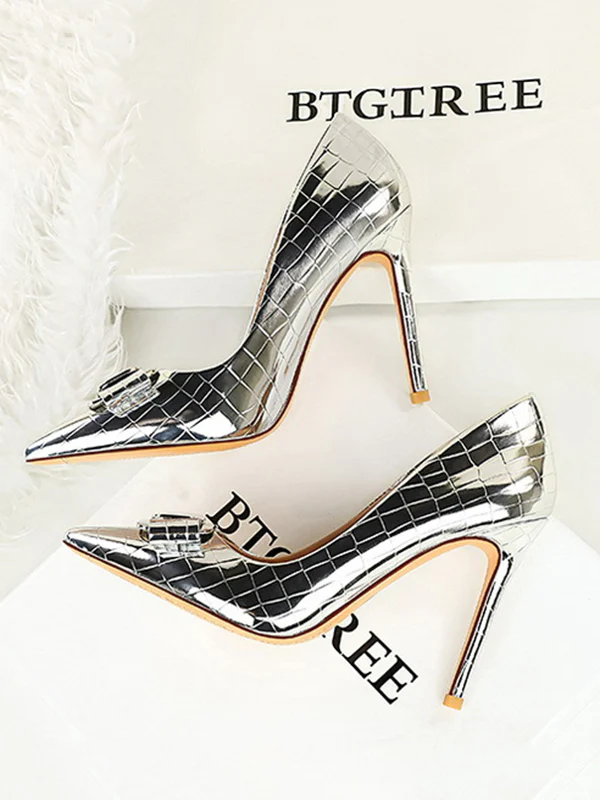 Belt Buckle Pointed-Toe Shiny Split-Joint Pumps - Image 10