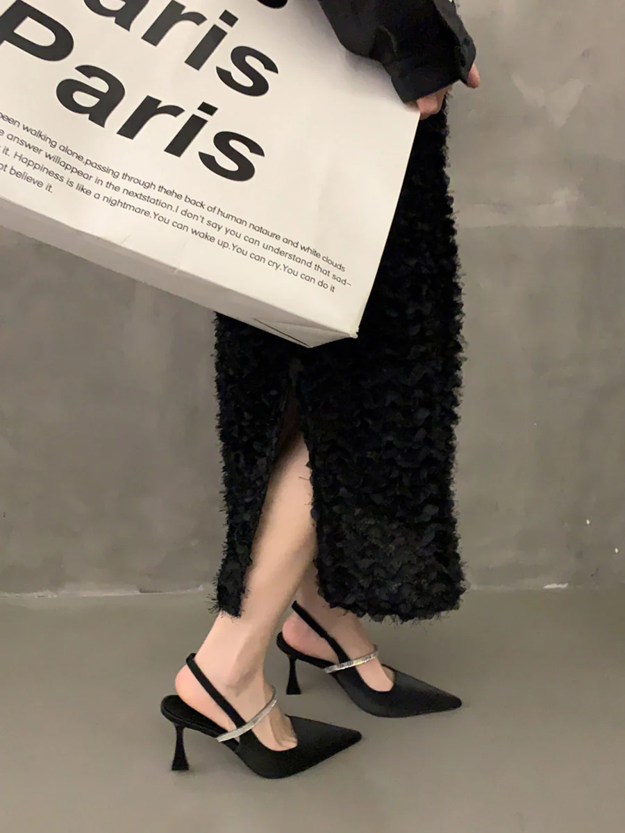 Belted Pointed-Toe Shiny Pumps - Image 8