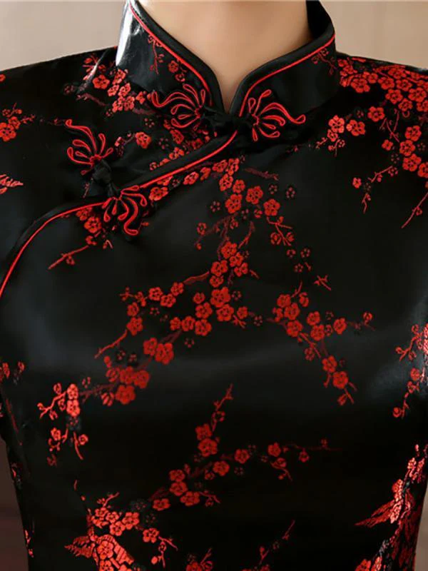 Black Red-flower Print Split-side Long Cheongsam - Image 6