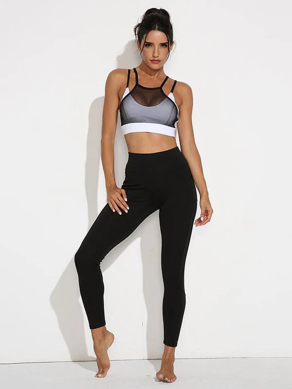 BLACK&WHITE Contrast Color Sports Bra - Image 2