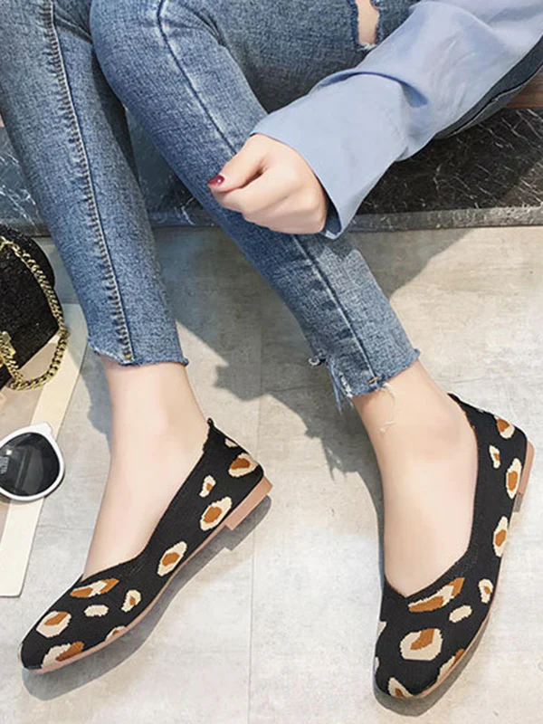 Breathable Contrast Color Leopard Flat Shoes - Image 4