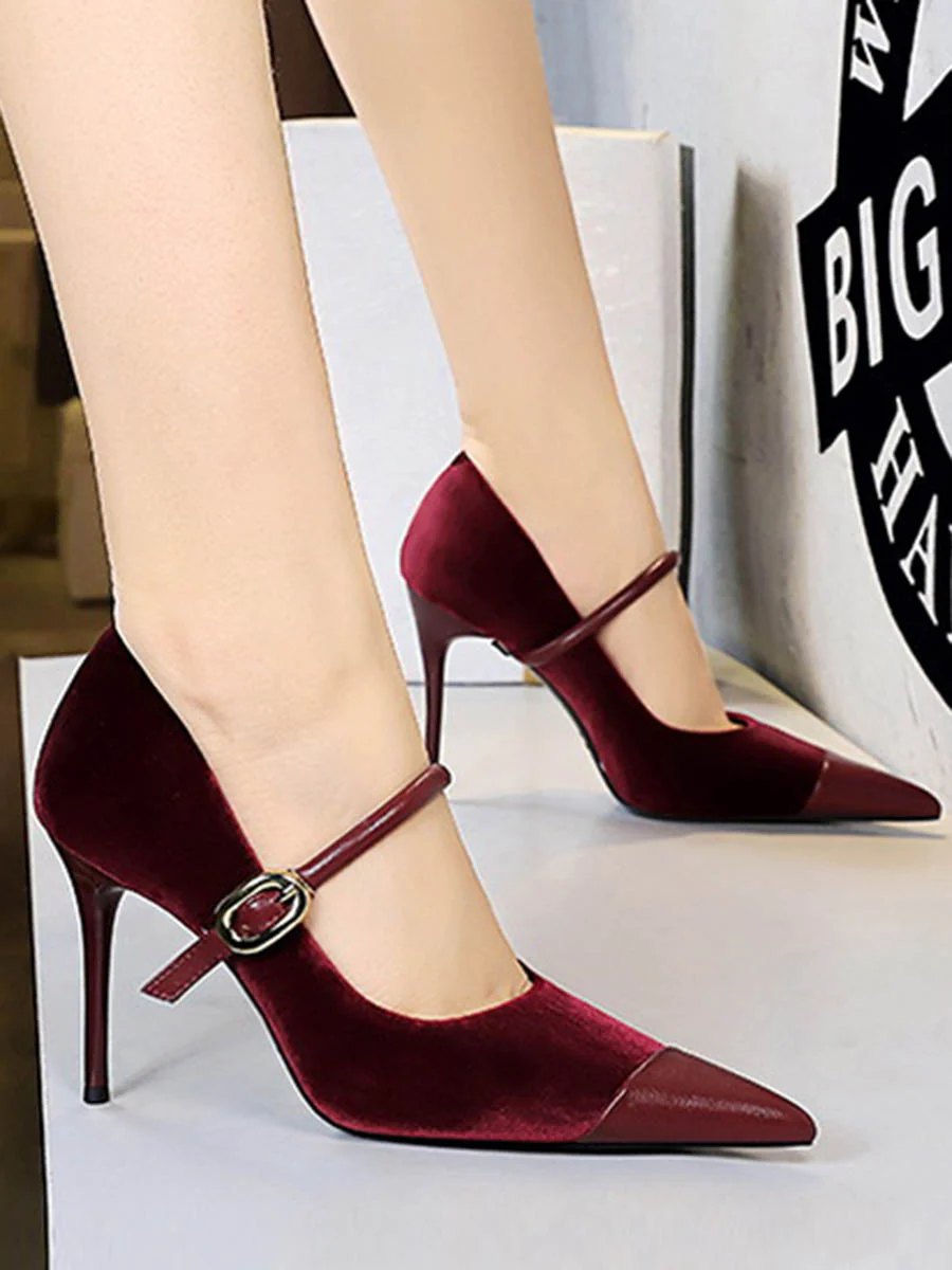 Buckle Pointed-Toe Pumps - Image 10