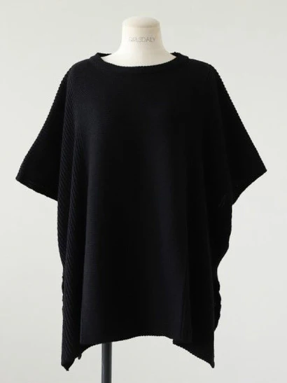 Casual Loose Split-Side Round-Neck Sweater Tops - Image 12