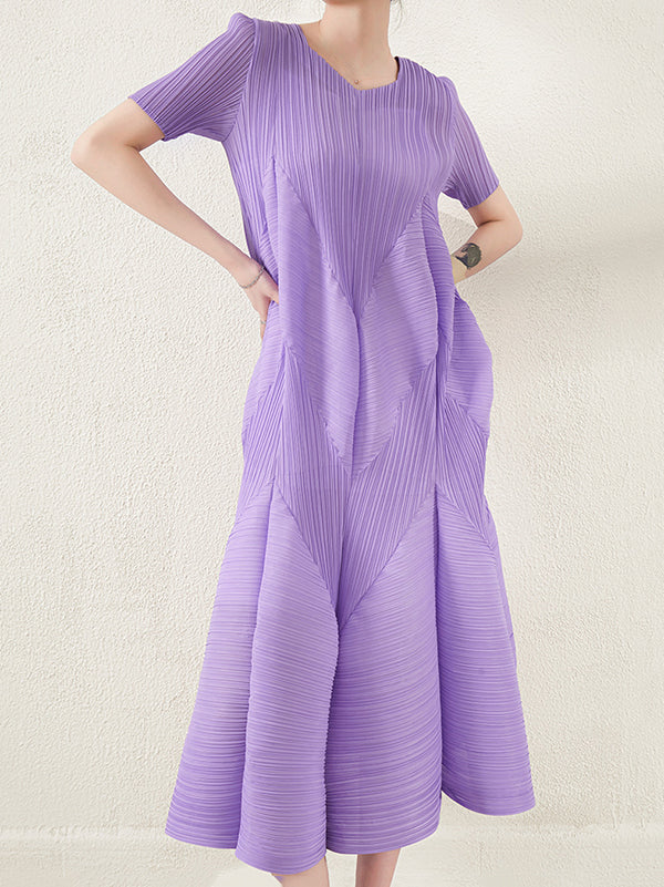 Casual Short Sleeves Pleated Solid Color Round-Neck Midi Dresses - Image 4