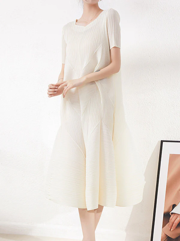 Casual Short Sleeves Pleated Solid Color Round-Neck Midi Dresses - Image 7