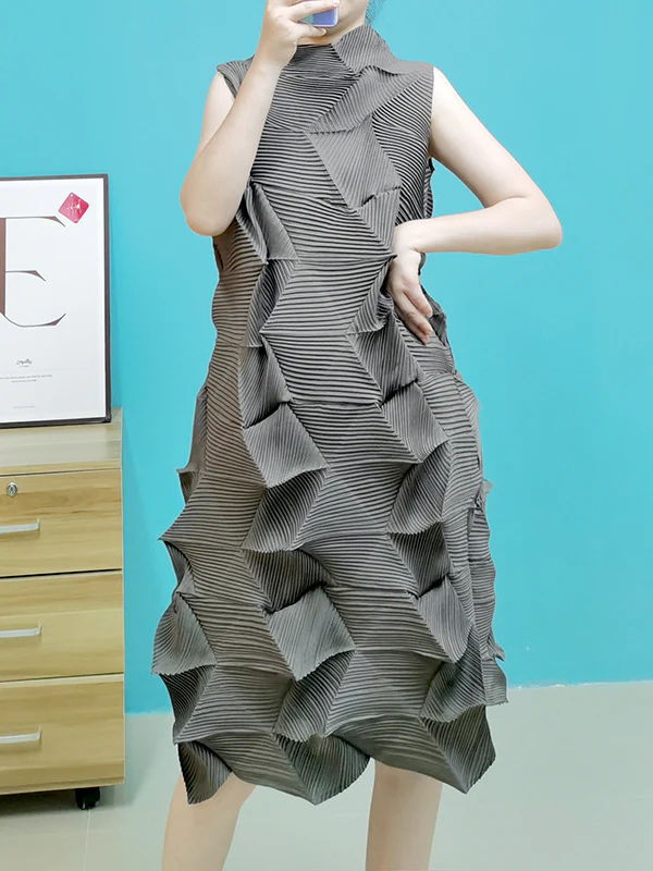 Casual Sleeveless Irregularity Pleated Solid Color Stand Collar Midi Dresses - Image 5