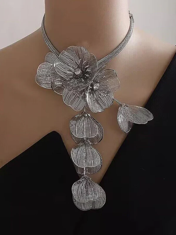Chains Flower Shape Rhine Stones Solid Color Necklaces Accessories - Image 2