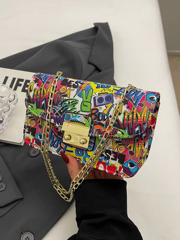 Chains Printed Zipper Crossbody Bags - Image 15