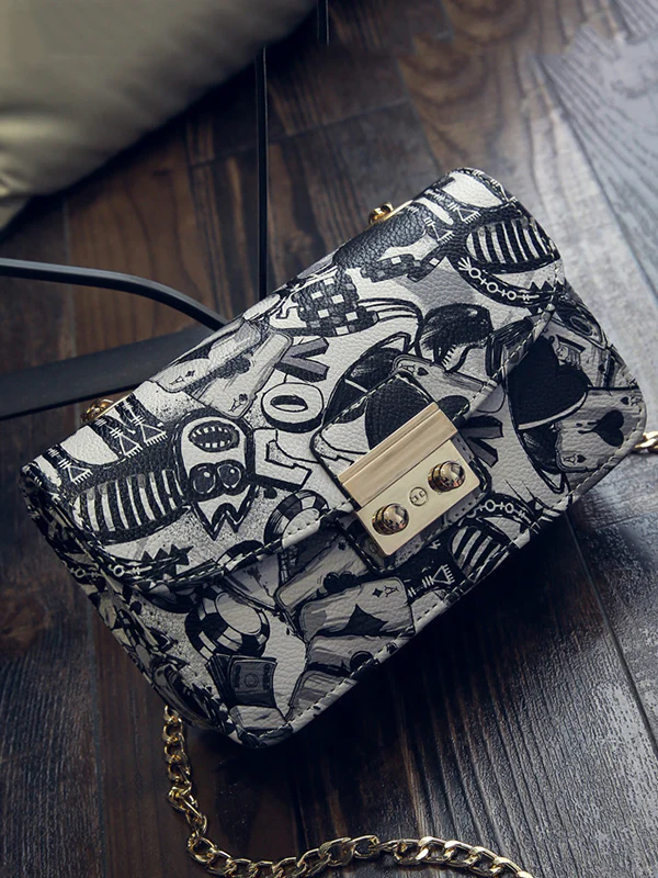 Chains Printed Zipper Crossbody Bags - Image 17