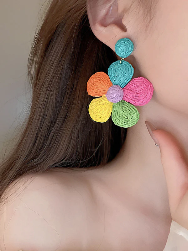Colorful Flower Shape Drop Earrings - Image 4
