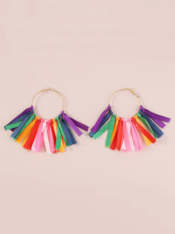 Contrast Color Drop Earrings - Image 5