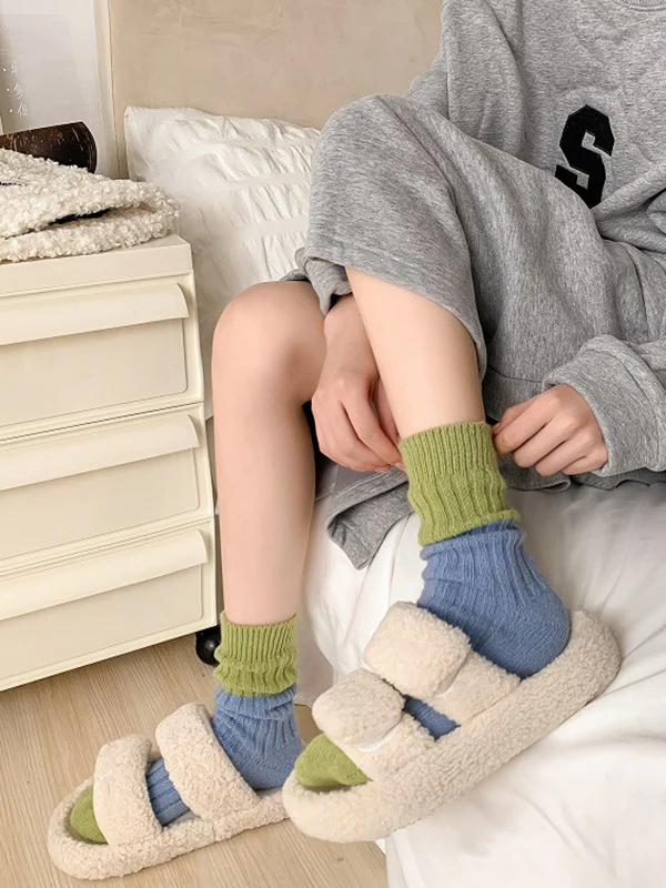 Contrast Color Elasticity Pleated Socks - Image 5