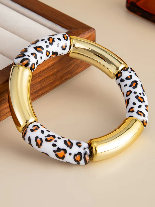 Contrast Color Geometric Bracelet Accessories - Image 14