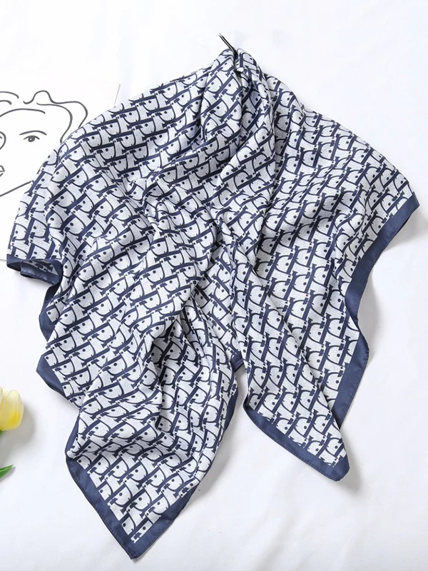 Contrast Color Letter Print Shawl&Scarf - Image 3