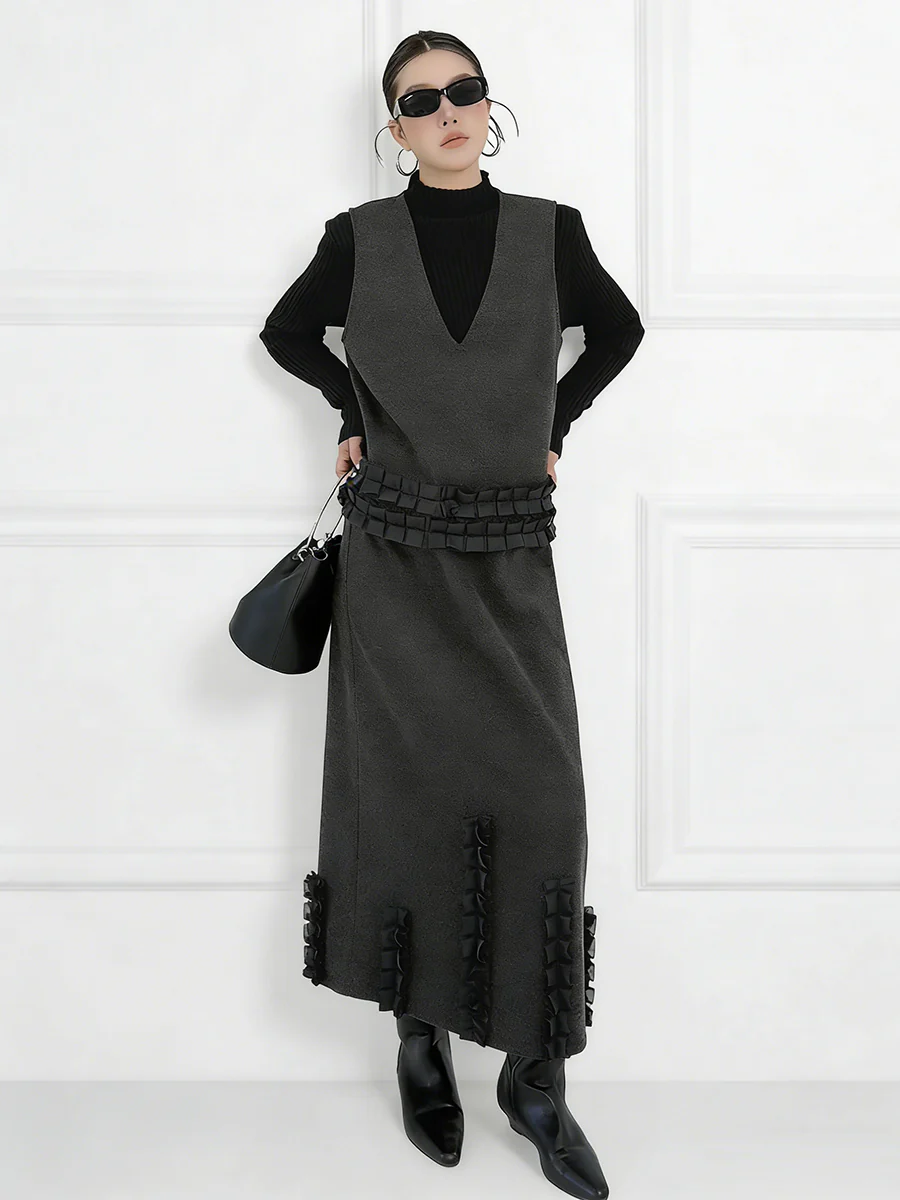 Contrast Color Ruffled Split-Joint V-Neck Vest Top + Elasticated Waist High Waisted Pleated Skirts Bottoms Two Pieces Set - Image 2