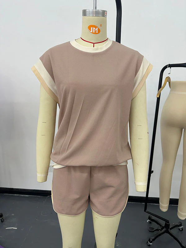 Contrast Color Short Sleeves Round-Neck T-Shirt + Elasticity Shorts Two Pieces Set - Image 15