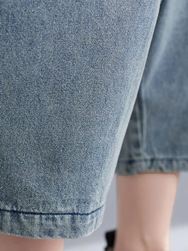 Cropped Loose Denim Buttoned Overalls - Image 17