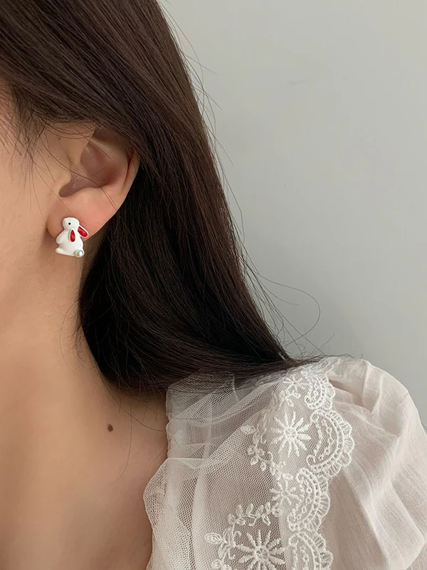 Cute Love Rabbit Shape Asymmetric Earrings - Image 4