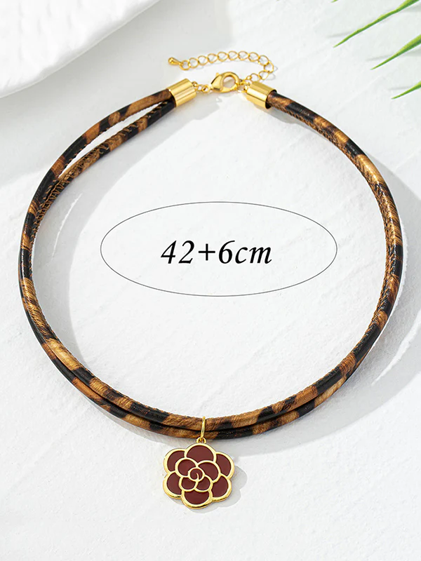 Double Layered Flower Shape Leopard Necklaces Accessories - Image 5