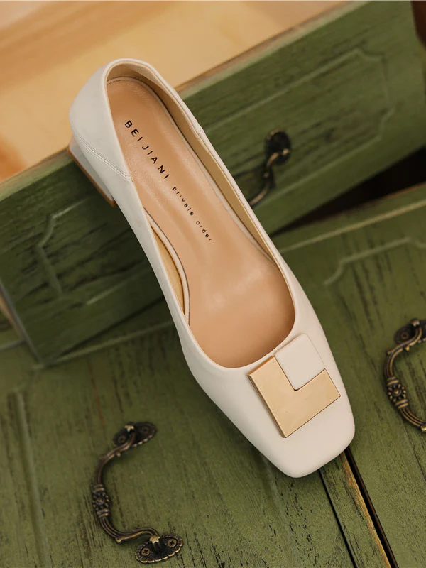 Elegant Square Buckle Chunky Square Mid Heel Shoes - Image 12