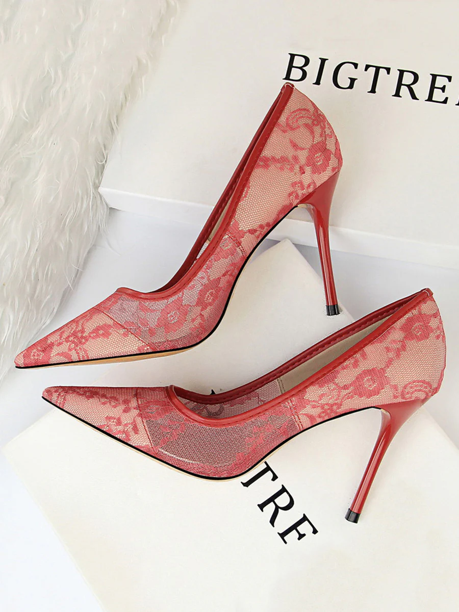 Flower Print Hollow Pointed-Toe Split-Joint Pumps - Image 16