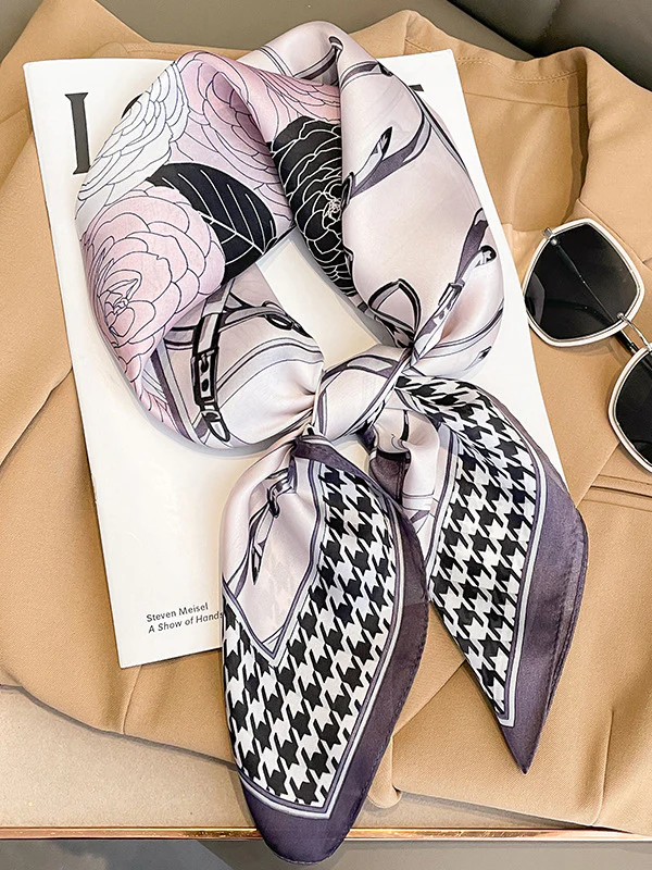 Flower Print Houndstooth Scarf - Image 2