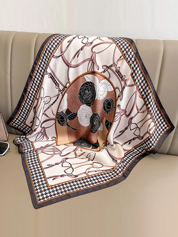 Flower Print Houndstooth Scarf - Image 6