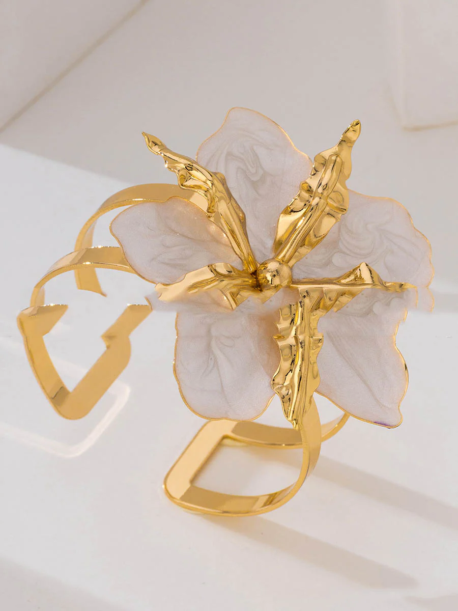 Flower Shape Bracelet Accessories - Image 4