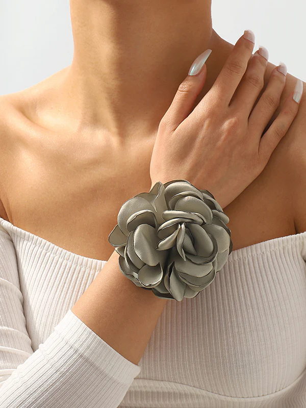 Flower Shape Bracelet Accessories - Image 5